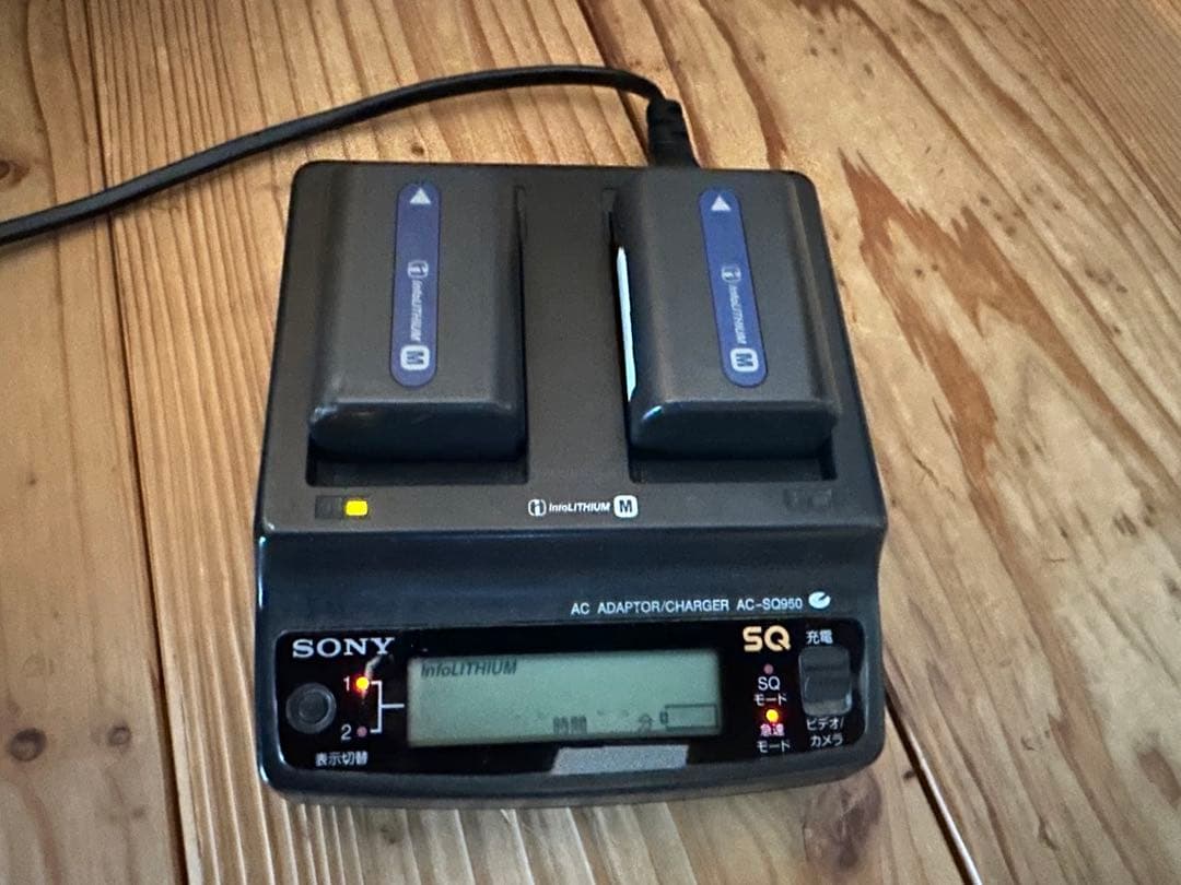 SONY デジタルビデオカメラ ハンディカム　 DCR-TRV70K