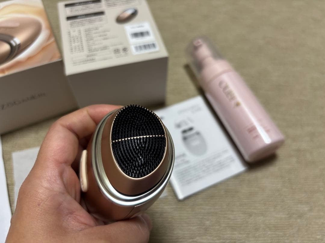 ZOGAKIN CL-20 美顔器 ゴールド　ゾーガンキン　OVO