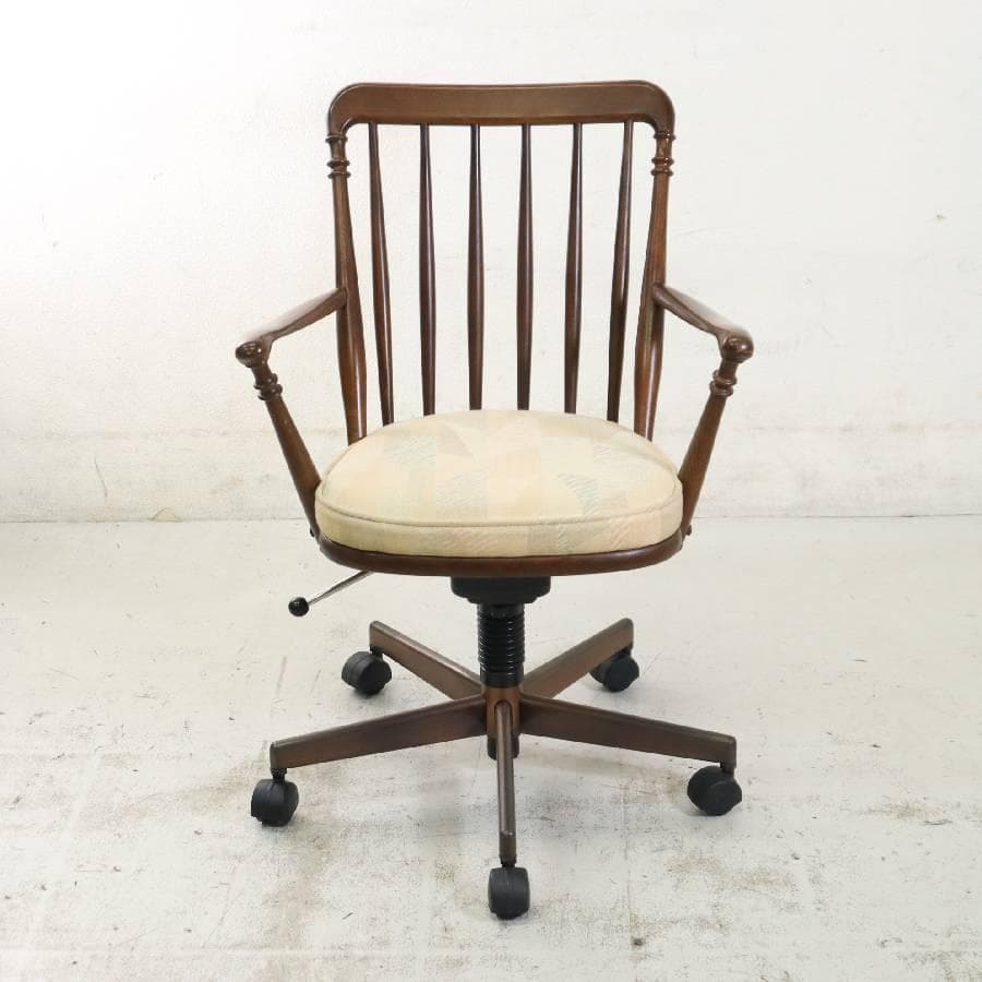 値下カリモク家具 ウィンザーチェア型 アームチェア キャスター5輪 昇降