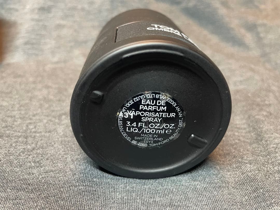 【箱付き】トムフォード オンブレ レザー オードパルファム 100ml