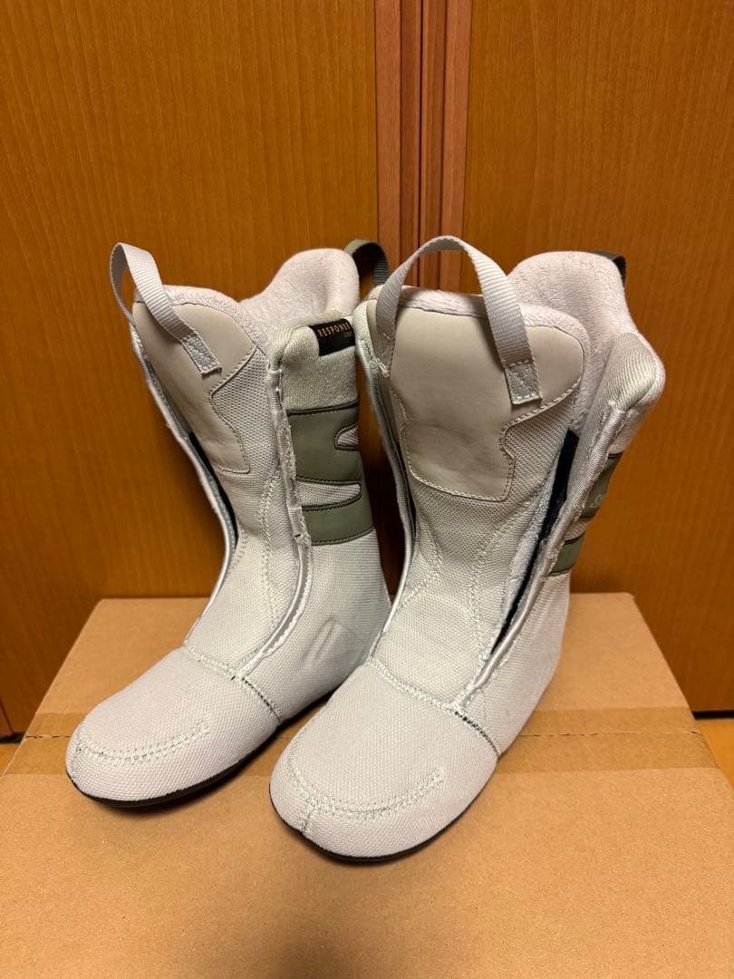 SALOMON Kiana Dual Boa 22.5cm レディース　キッズ