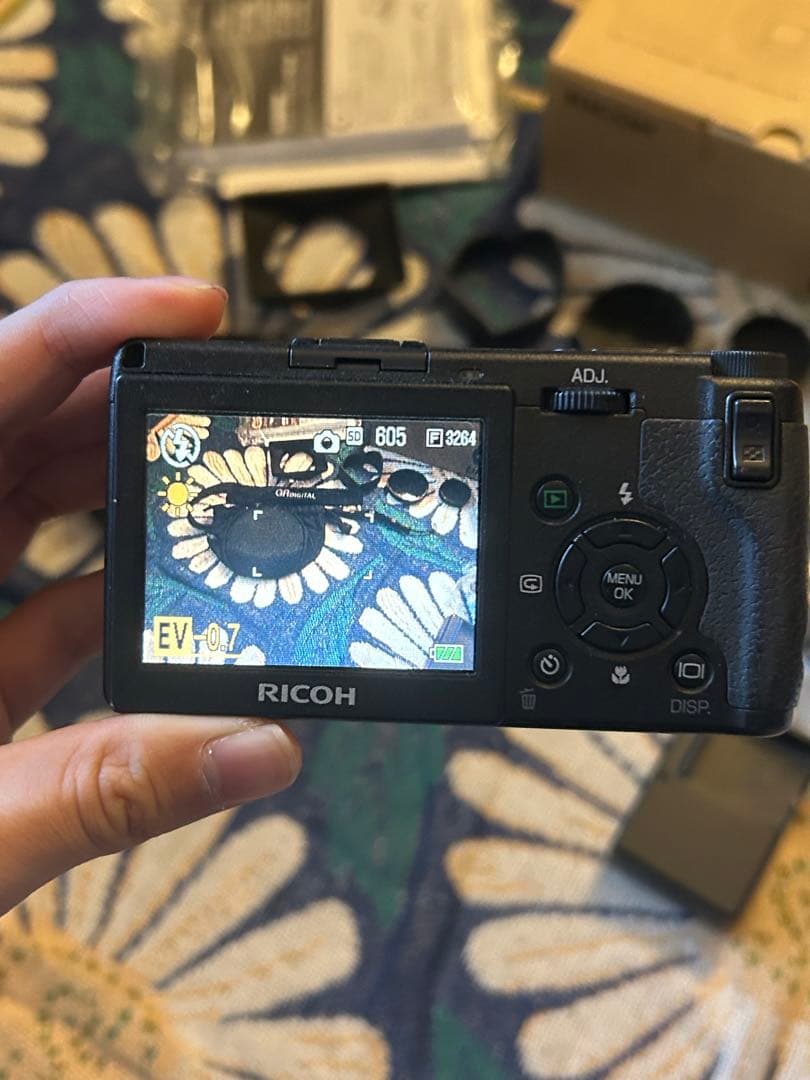 RICOH GR DIGITAL 初代 完動品 箱付 SDカード付属