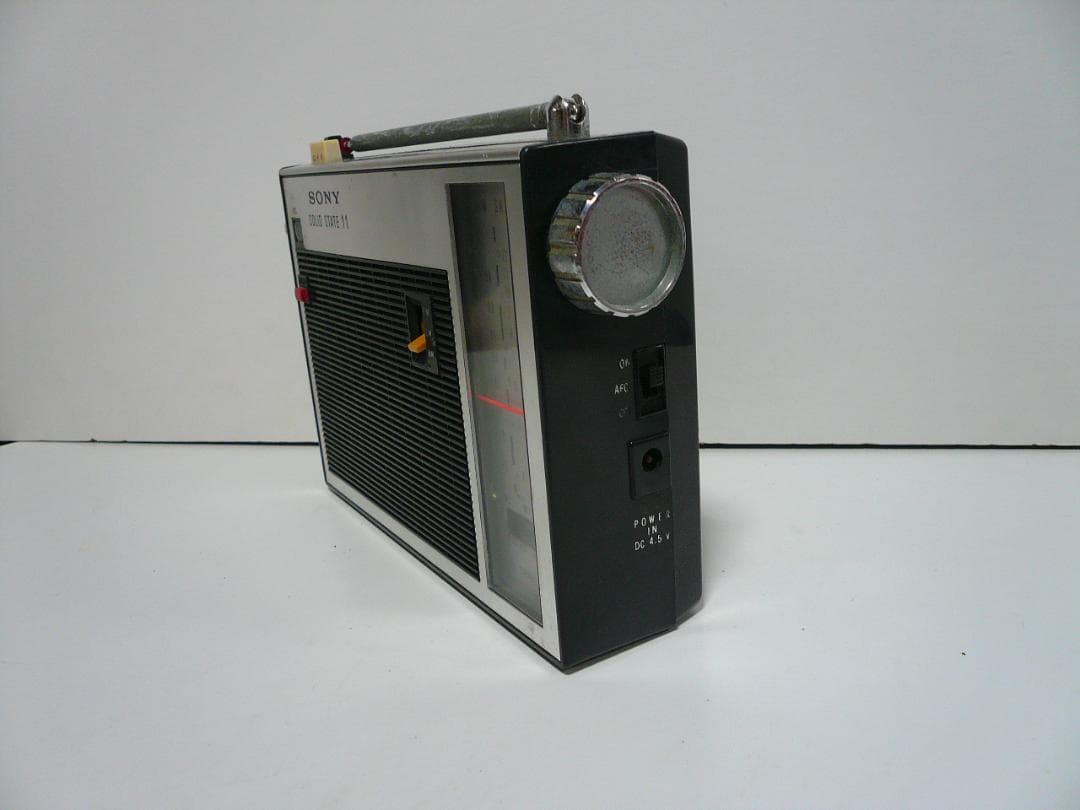 昭和レトロ SONY 3バンド ラジオ TFM-110F FM/SW/MW 短波