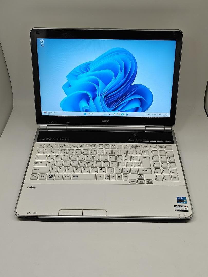 【NEC】爆速Corei7/新品SSD256GB ノートパソコン 8GB B4