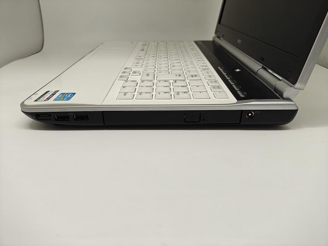 【NEC】爆速Corei7/新品SSD256GB ノートパソコン 8GB B4