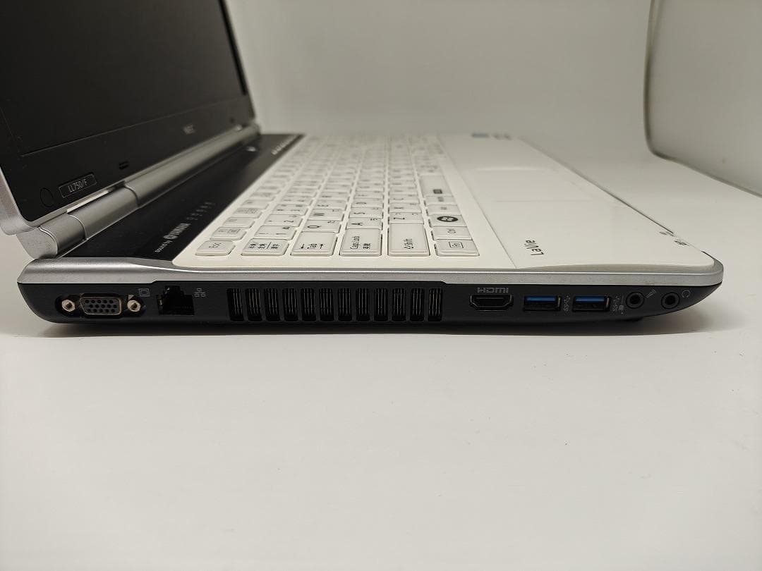 【NEC】爆速Corei7/新品SSD256GB ノートパソコン 8GB B4