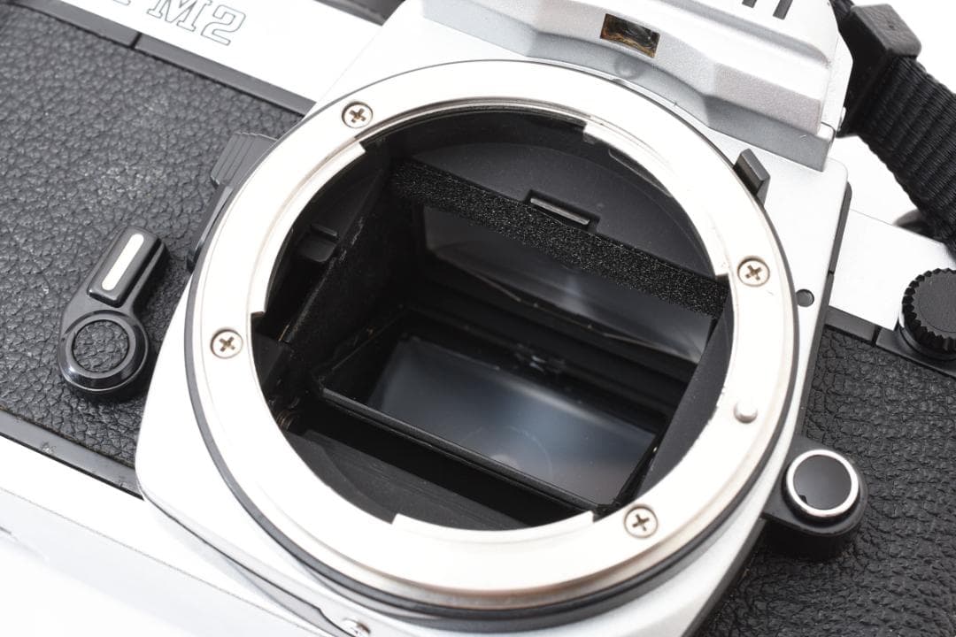 超美品 ニコン　NEW FM2 シルバー フィルム　モルト新品交換済 B845