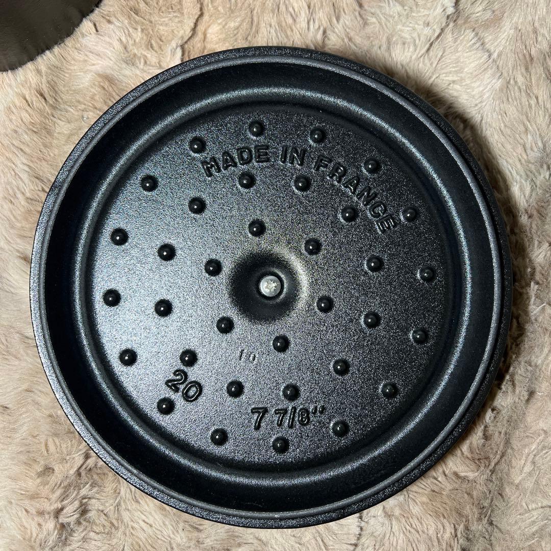 staubストウブ グランドココット ラウンド ブラック 20cm 鍋 IH対応