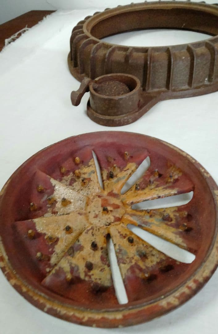 古道具　ストーブ　練炭　ダルマ　冬支度　鋳物　レトロ 　だるま