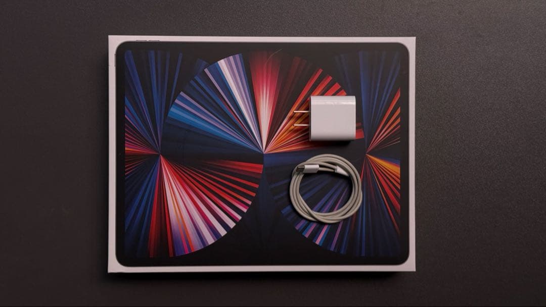 iPad pro 12.9 インチ XDRディスプレイ 第五世代 128GB