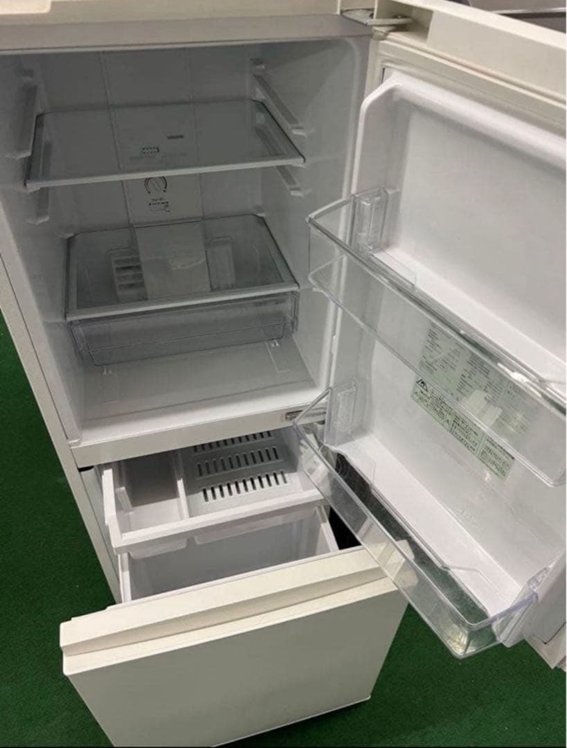 2019年製 126L AQUA 2ドア冷蔵庫 AQR-E13J (W)