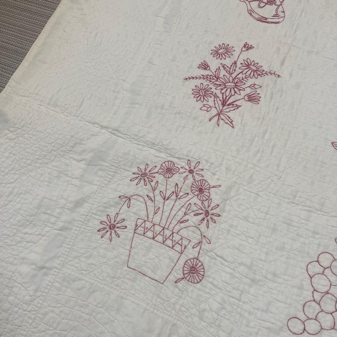 アンティークキルト✴︎刺繍キルト