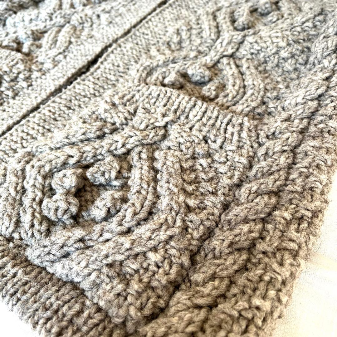 ネストローブ　ペルーニットカーディガン