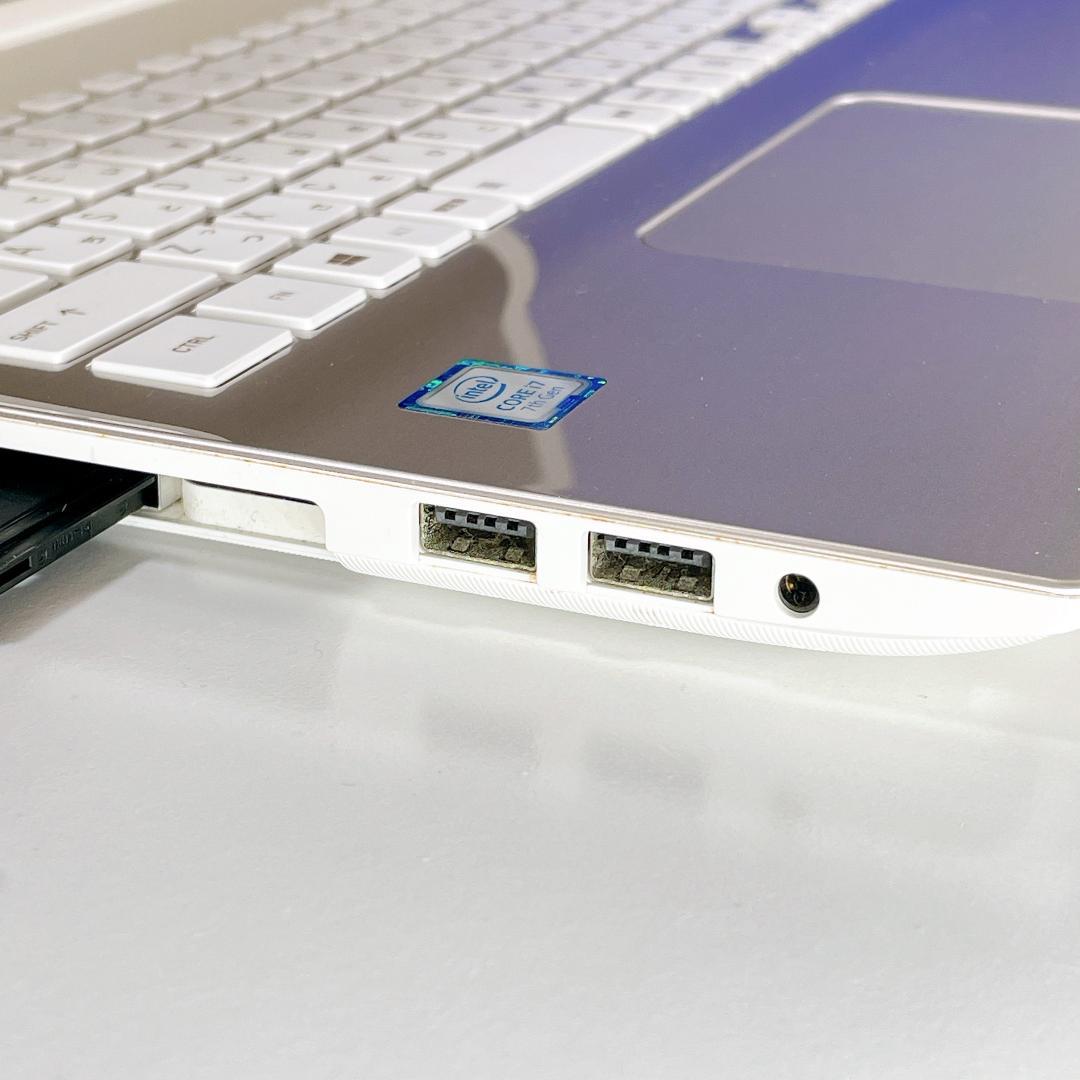 レポート作成にも！Corei7カメラ付ノートパソコン✨Windows11＆SSD