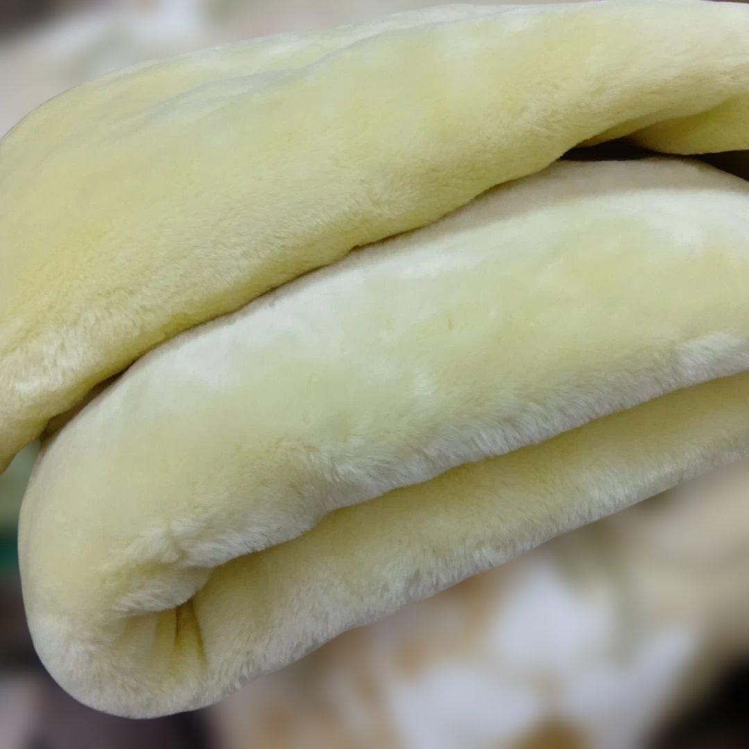 momoさん専用商品　2点セット トルマリン掛+もこもこ敷きパッド