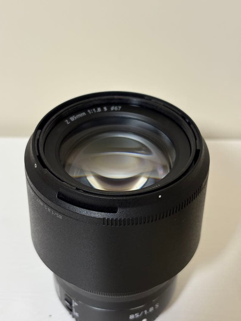 ニコン 85mm F1.8 S レンズ