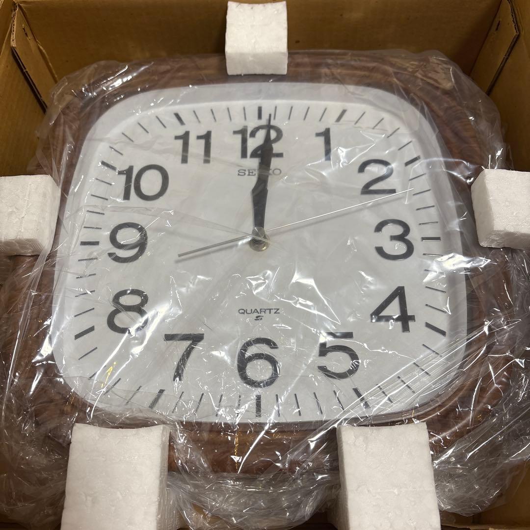 【新品】SEIKO クォーツ時計 スクエア 約30cm