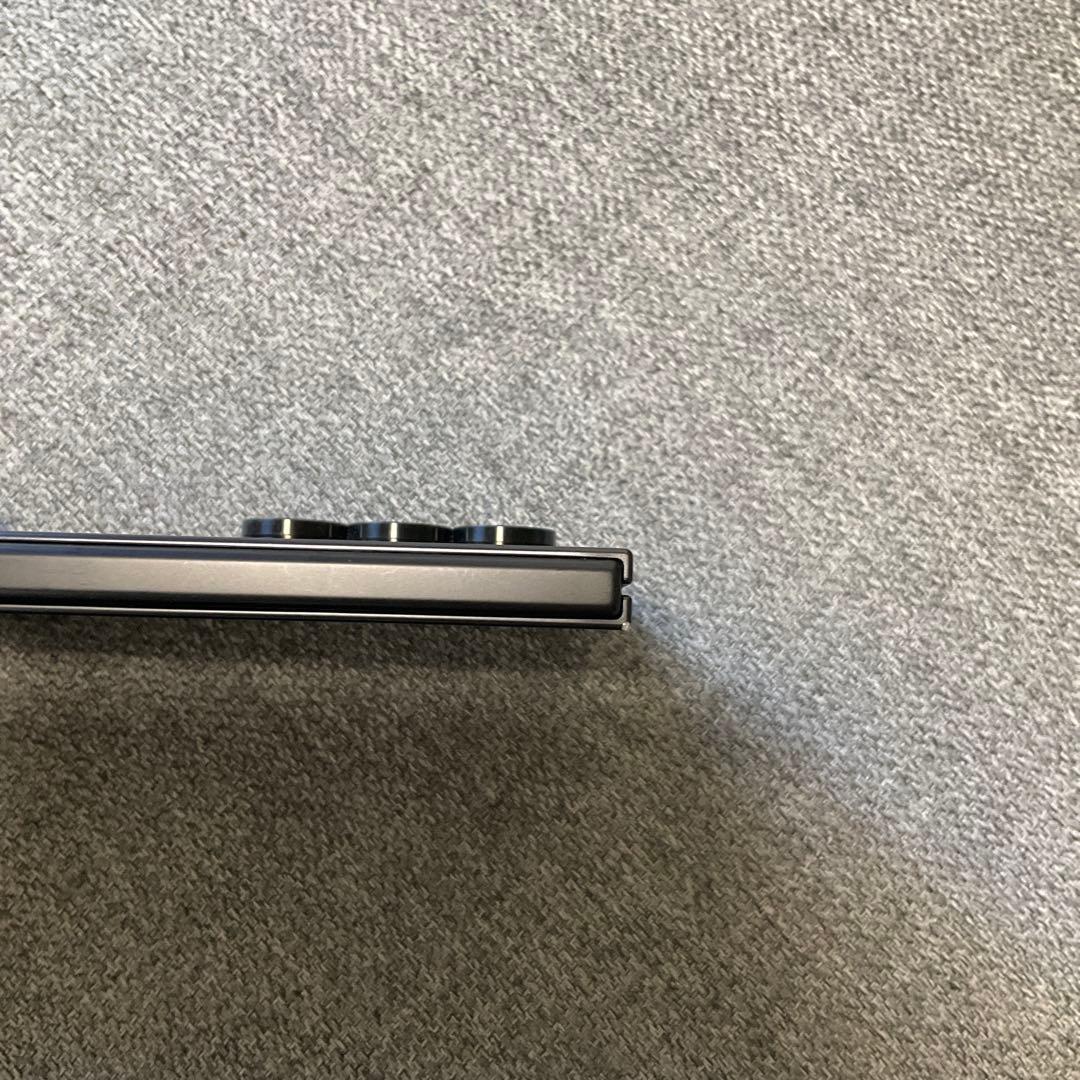 SIMフリー国内版 Galaxy Z Fold7 256GB ジェットブラック