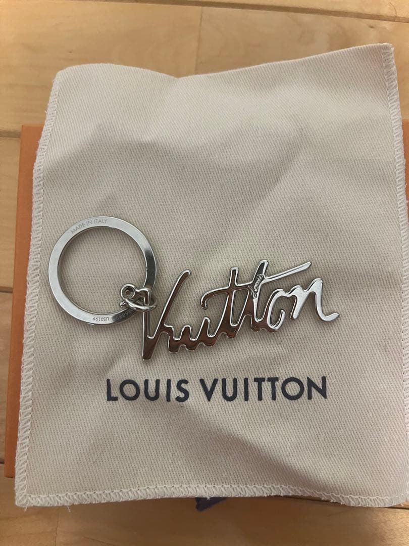 『新品未使用』ルイヴィトン　キーホルダー