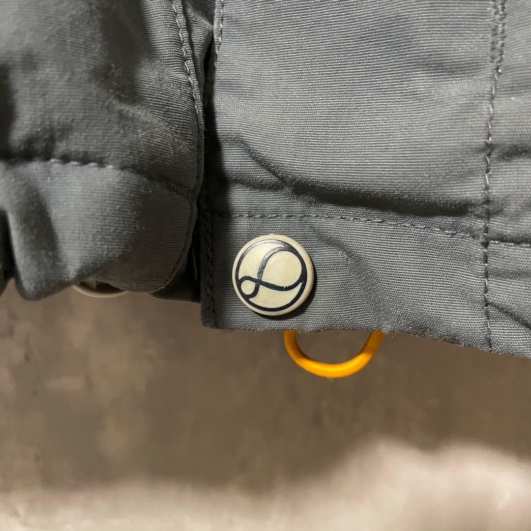 Burtonバートンスキーウェアスノーボードジャケット黒ブラック灰色グレー刺繍