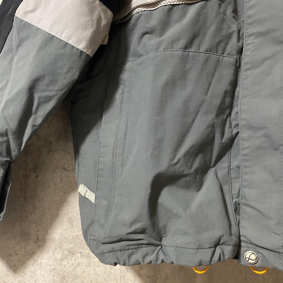 Burtonバートンスキーウェアスノーボードジャケット黒ブラック灰色グレー刺繍