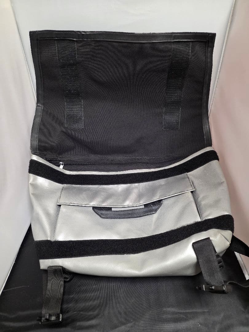 【廃盤】フライターグ F18REX Freitag バッグ シルバー ホワイト