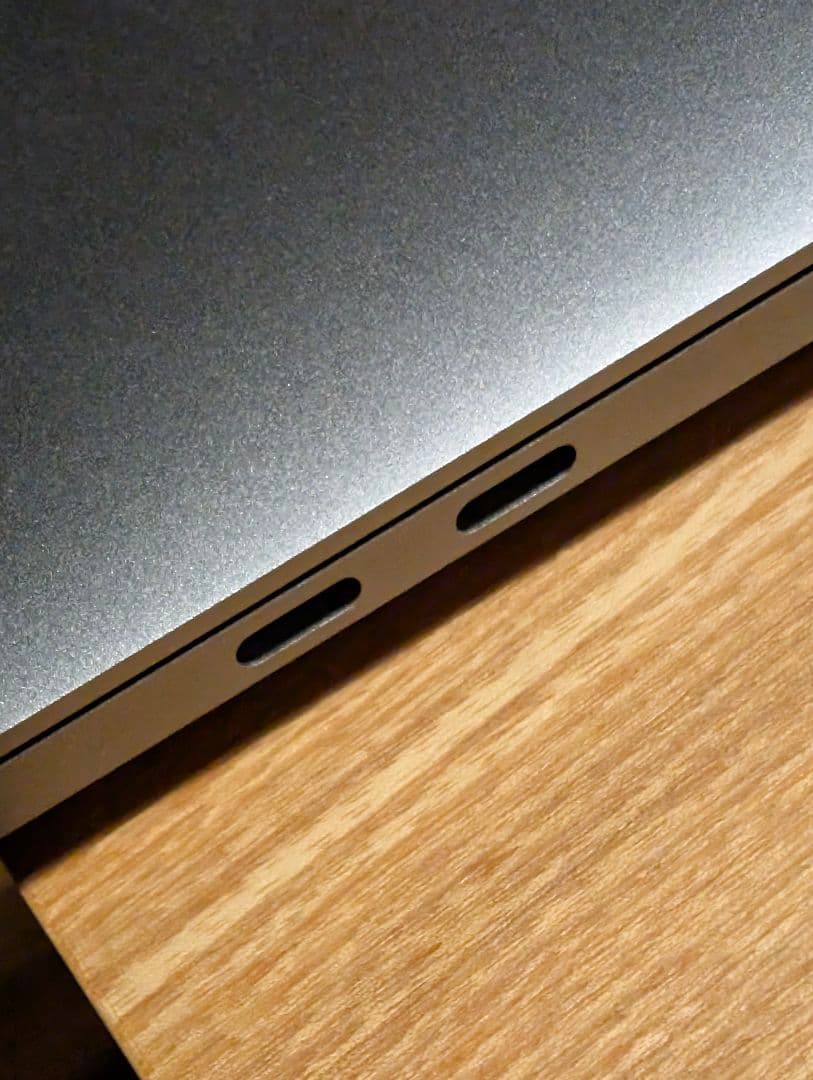 macbook pro マックブックプロ 2020年 13inch corei7