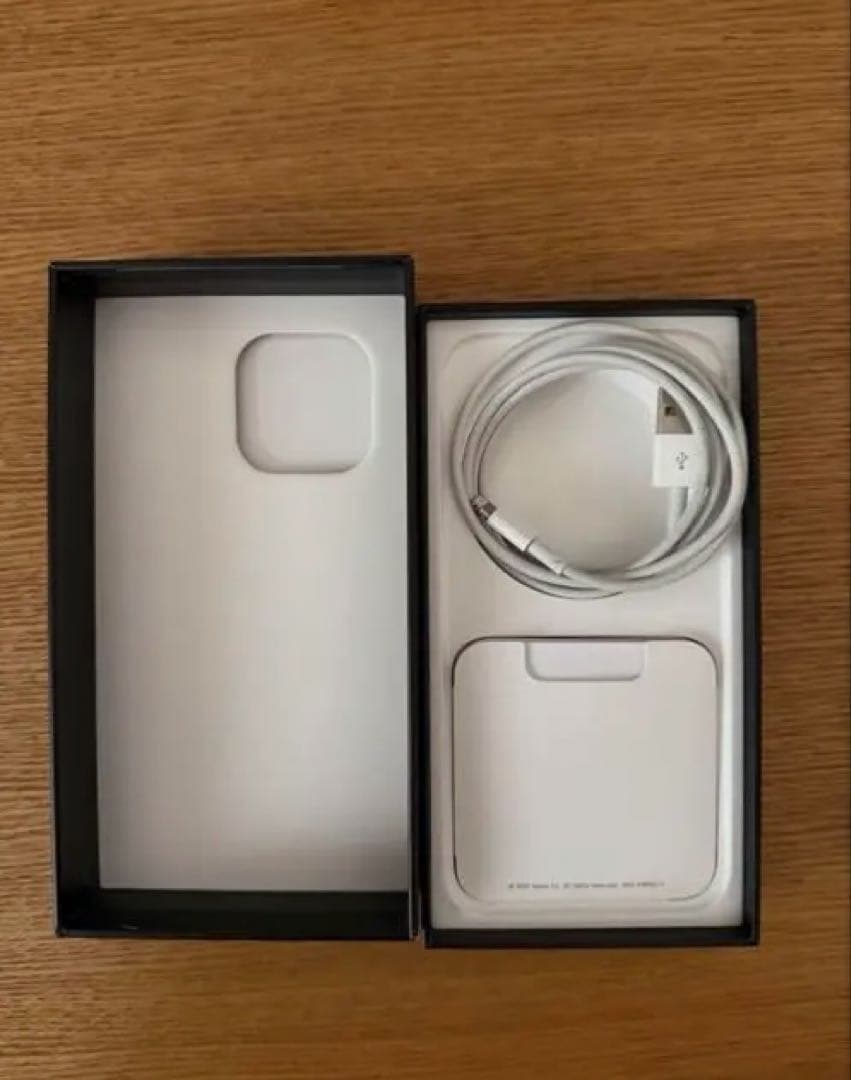 【美品・箱あり】iPhone 13 Pro 512GB グラファイト