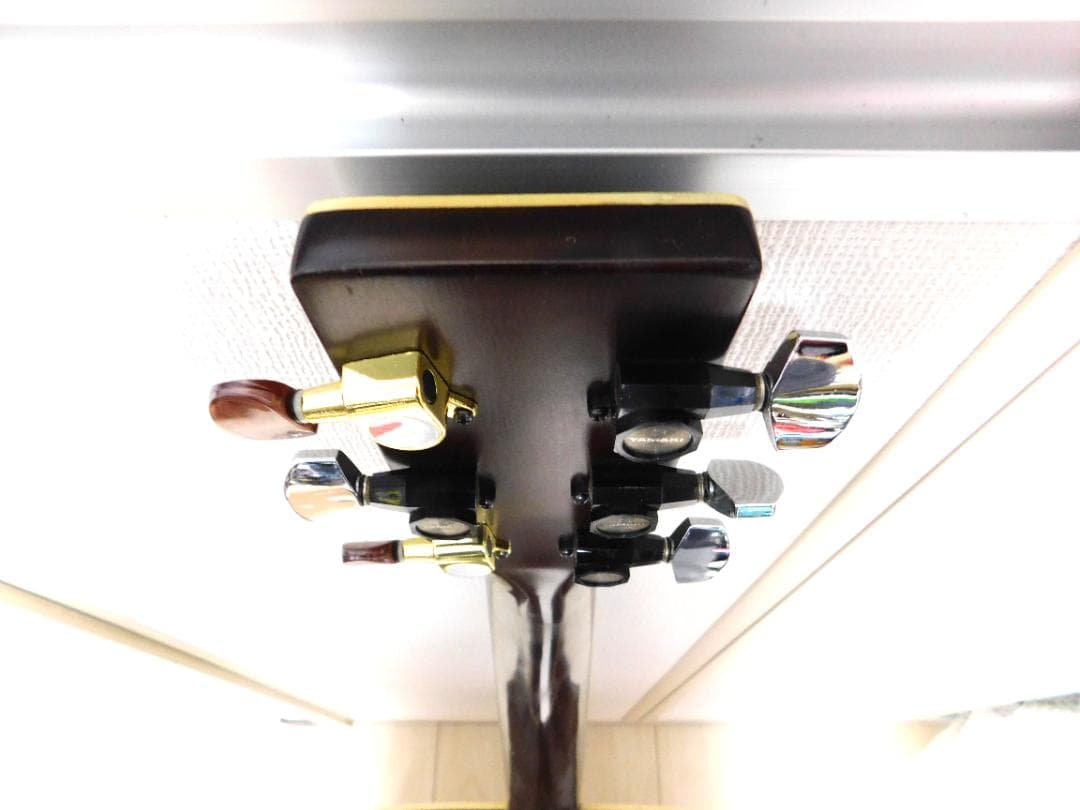 Yamaki YW-35 アコースティックギター　白濁あるも音は健在　キズ少ない