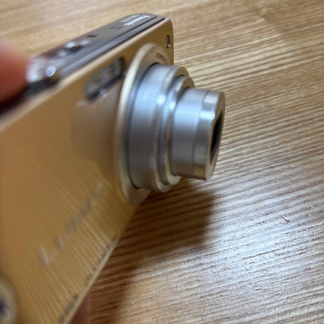 デジタルカメラ Panasonic DMC-FX70 LUMIX