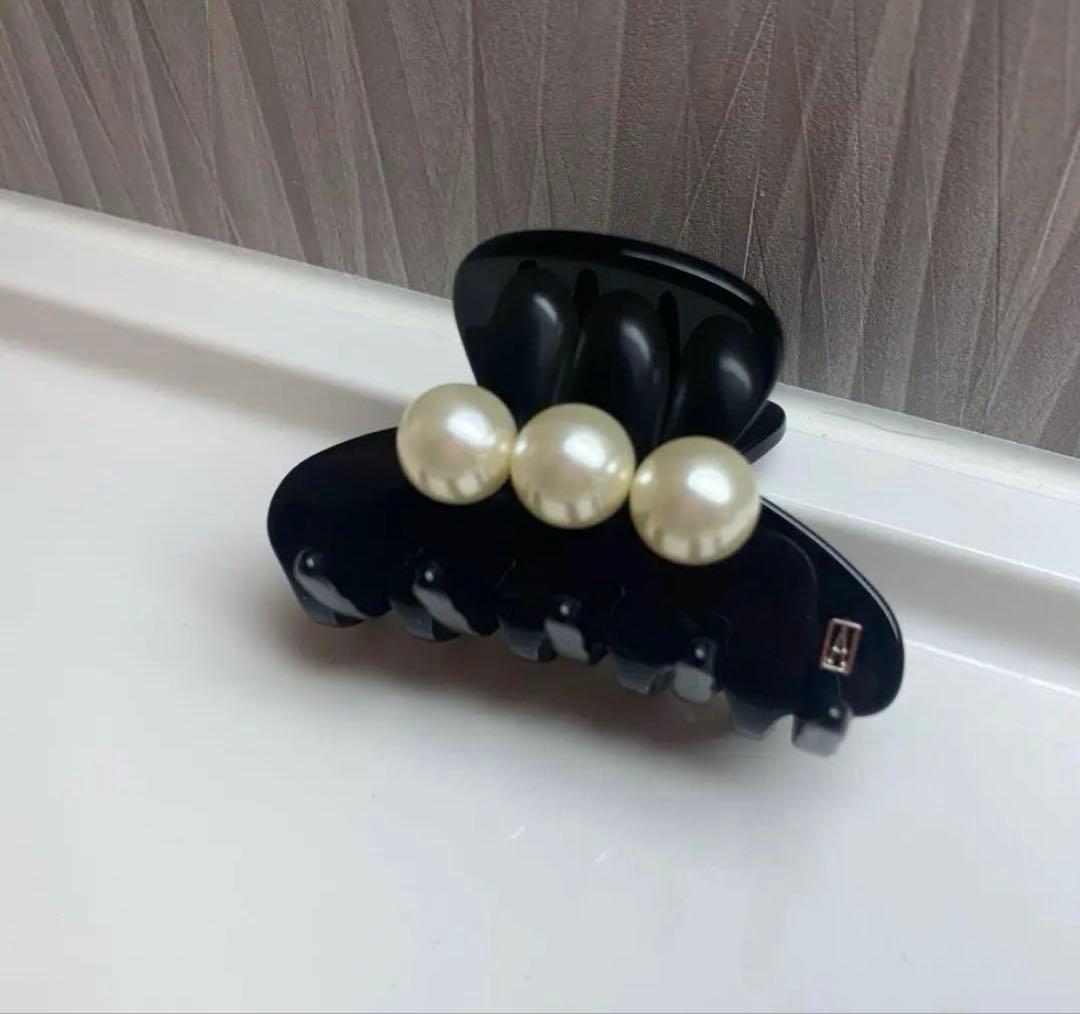 p-p@　アレクサンドルドゥパリ　パール付き　ヘアクリップ