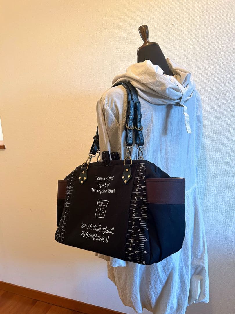 fucy♡ニューム口金バッグ★イケメンバッグ(* 'ᵕ' )☆