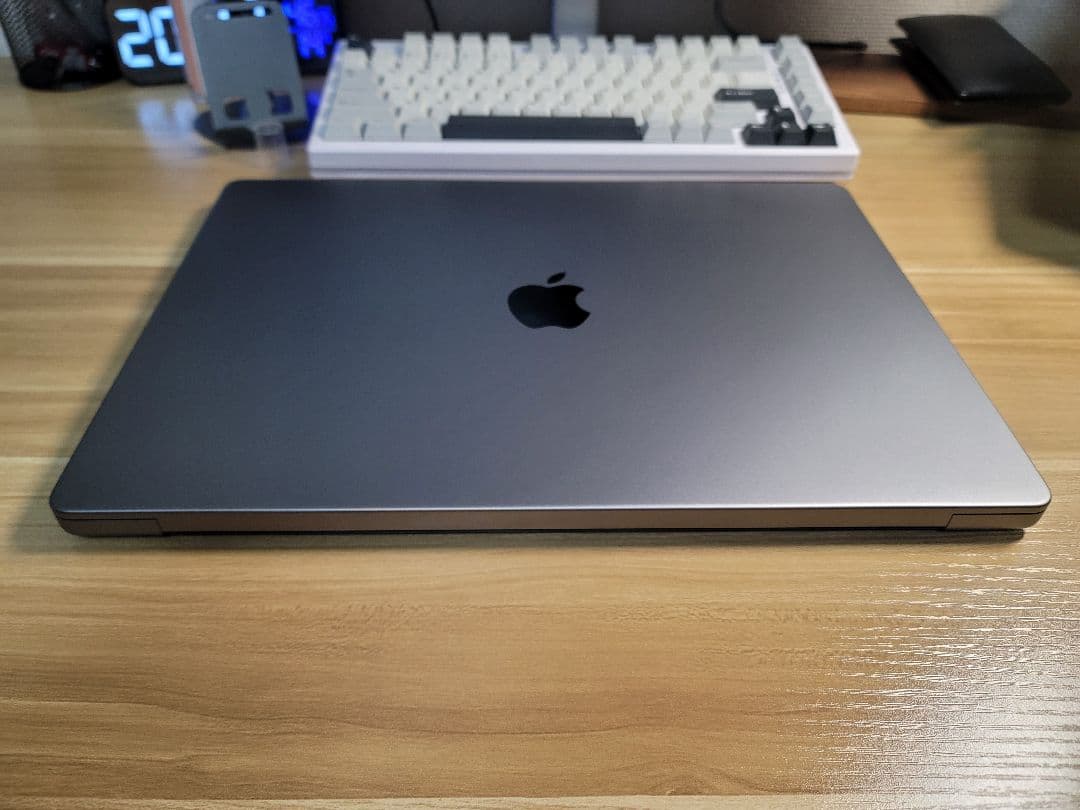 MacBook Pro 16インチ M1 Pro 美品