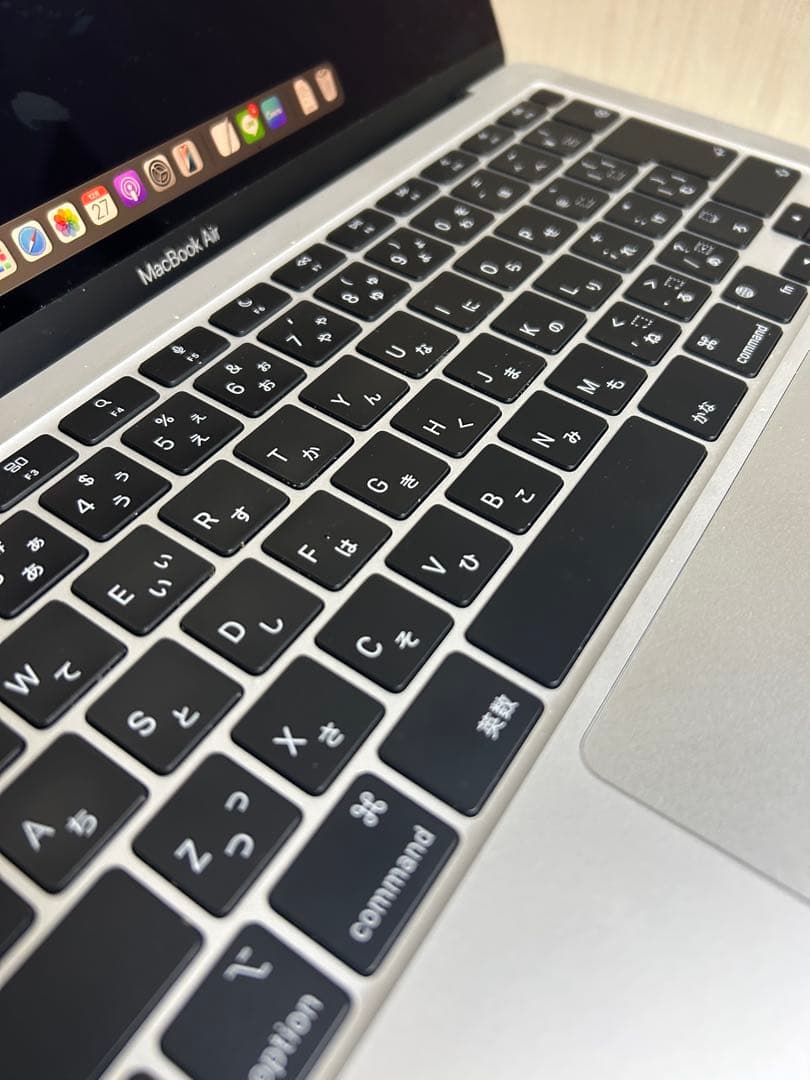 ソ*ー様 MacBook Air (M1, 2020) 13.3インチ　箱付き