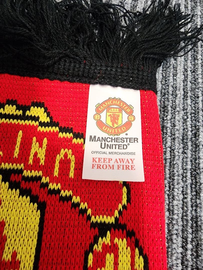 サッカーマフラー4点セット　インテルマンチェスターUバルセロナアーセナル　未使用