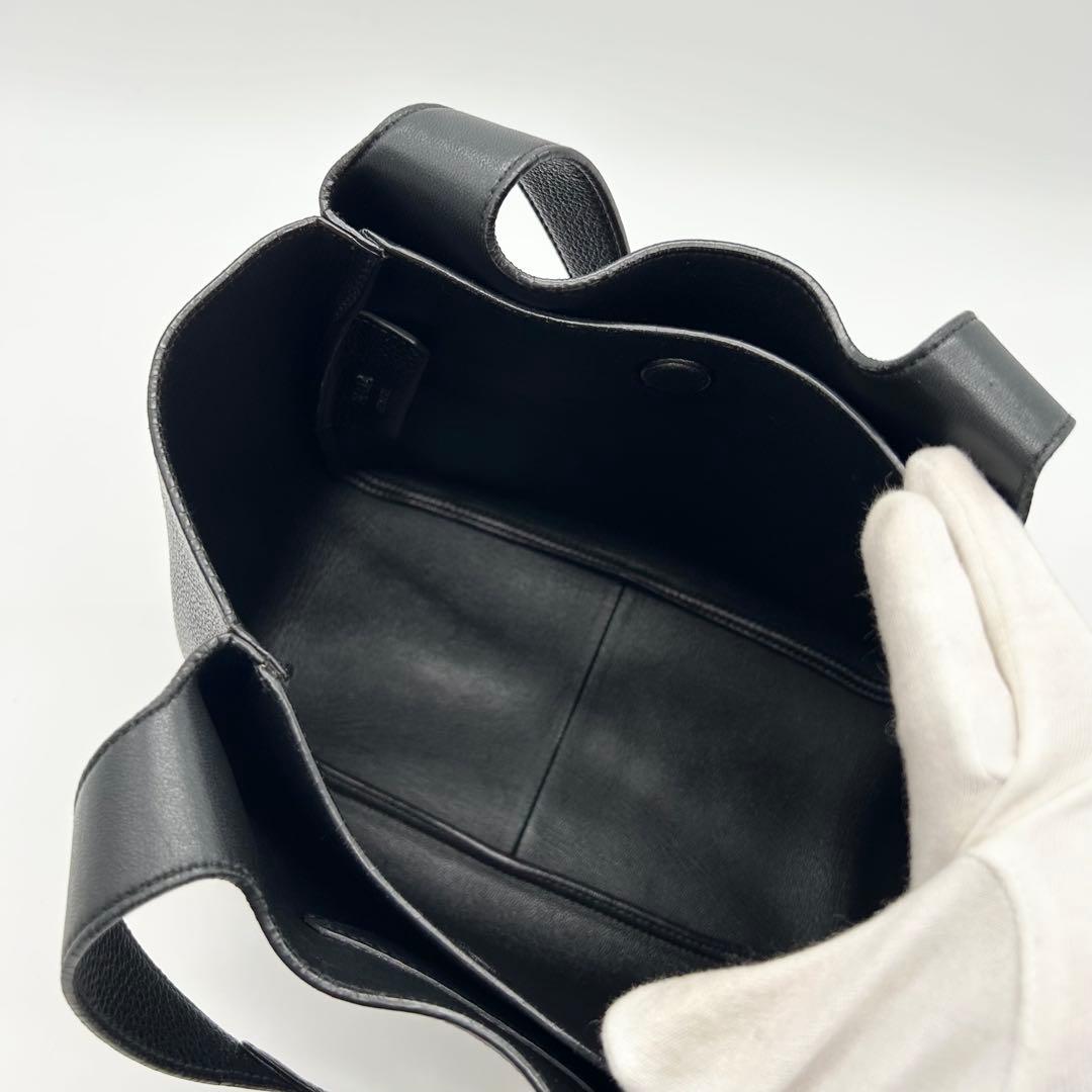 PRADA ミディアム レザー トート ヴィッテロダイノ 1BG335 ブラック