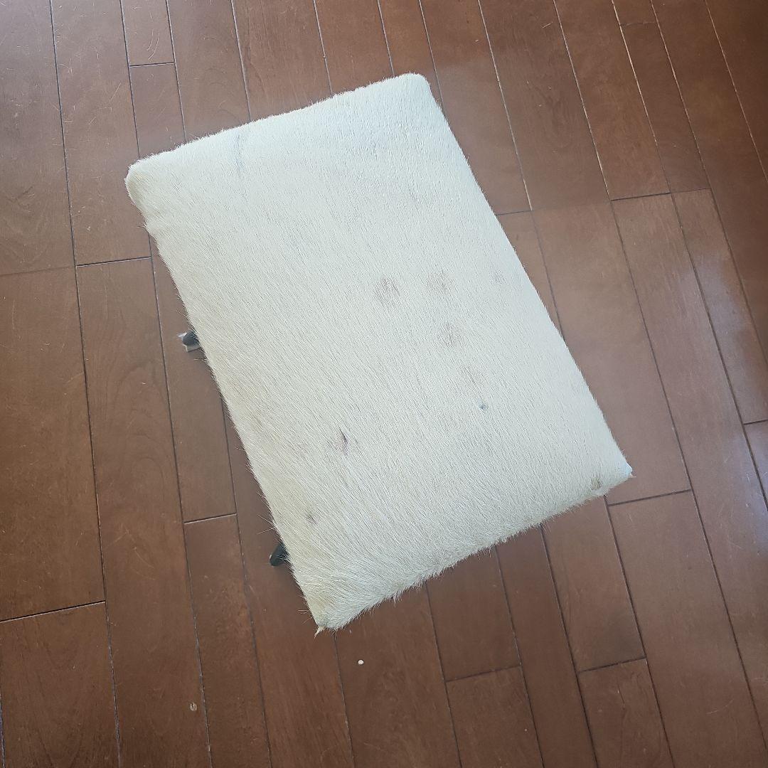 オットマン動物の角の足　レアです！お部屋がおしゃれになります‼️