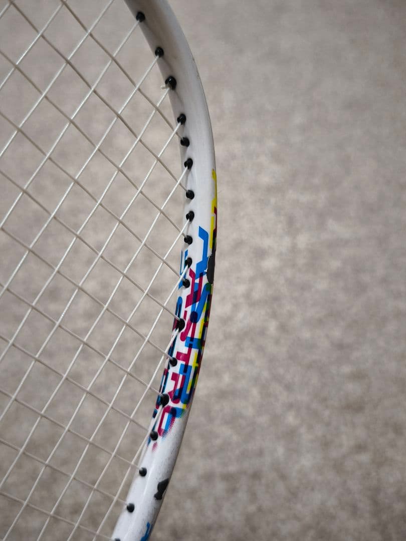 【中古】ヨネックス アストロクス33 バドミントン ラケット 5UG6