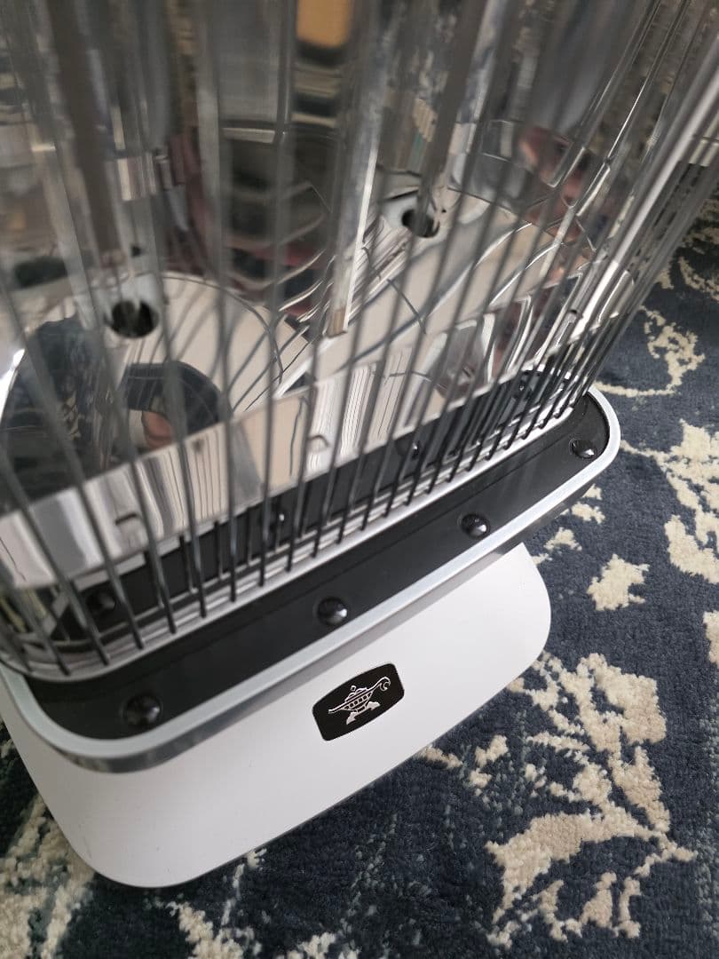 延長保証付き アラジン遠赤グラファイトヒーター　CAH-2G10F 23製