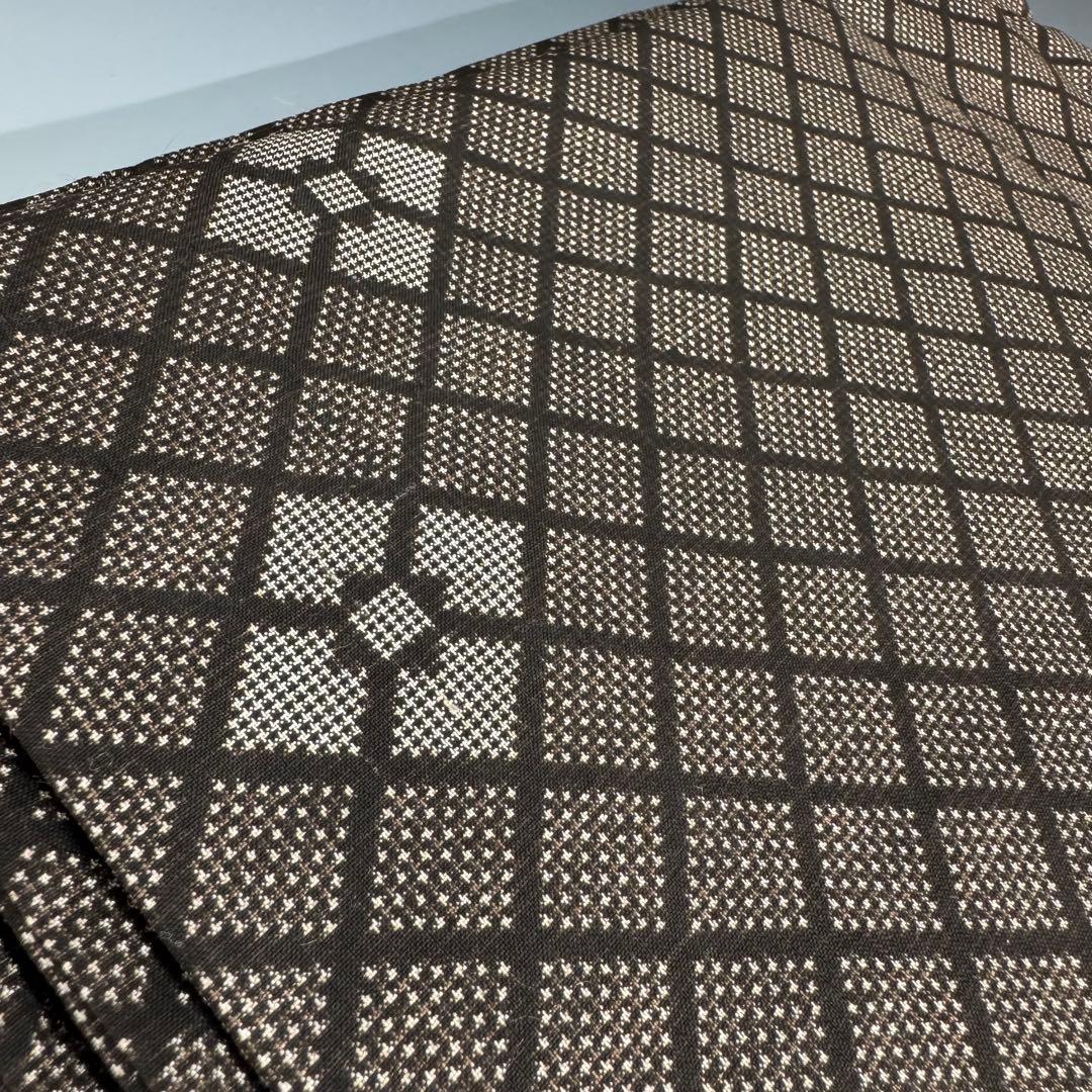 【未使用】本場奄美大島紬 純泥染 泥大島紬着物 しつけ糸付 証紙付き