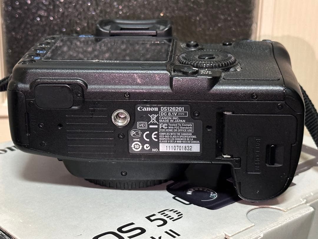 Canon EOS 5D Mark II【シャッター回数11,006回】