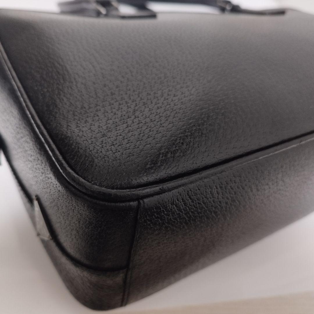 美品☆　プラダ　サイドロゴプレート　ビジネスバッグ　ブリーフケース　オールレザー