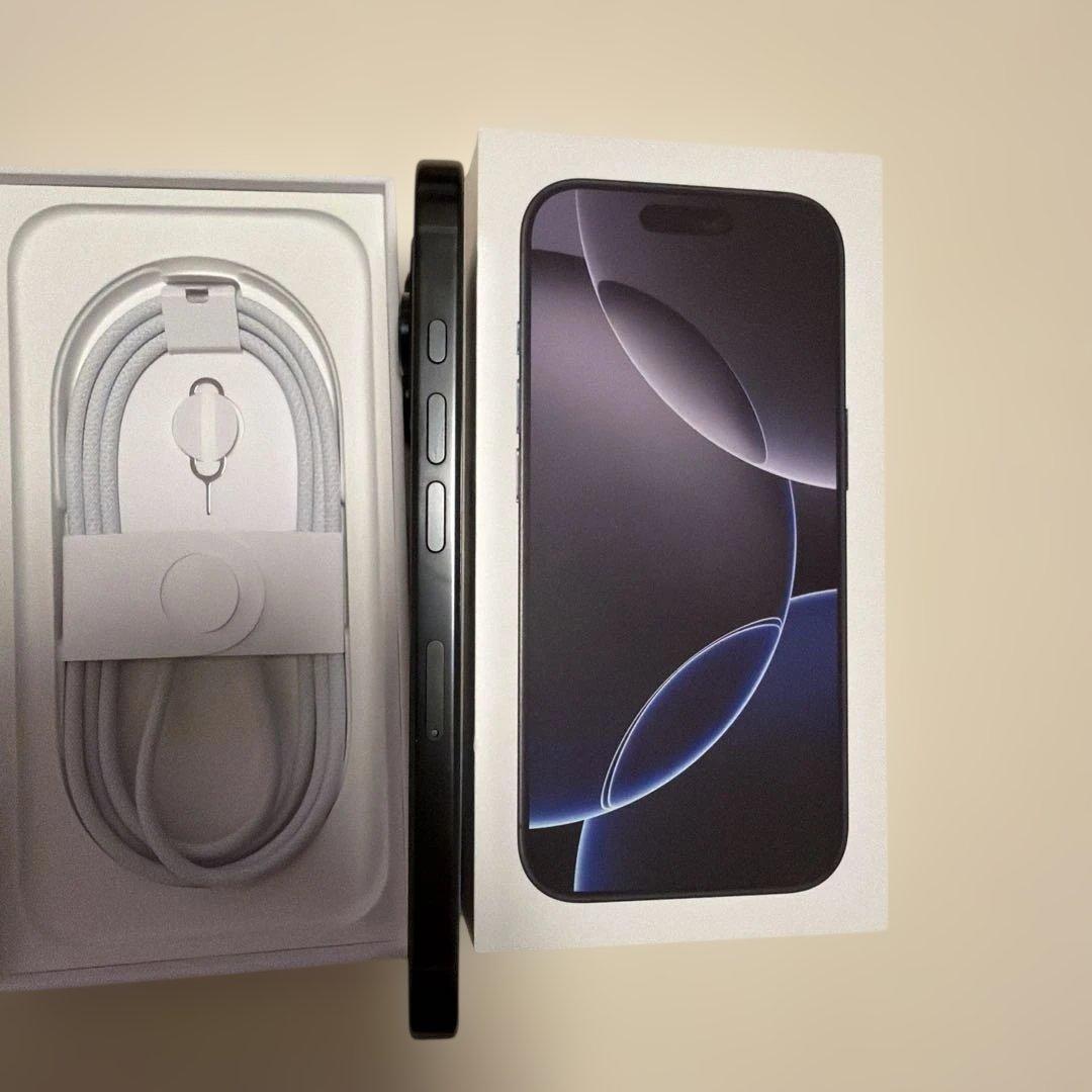 iPhone 16 Pro 512GB ブラック 限定保証2026/3まで99%