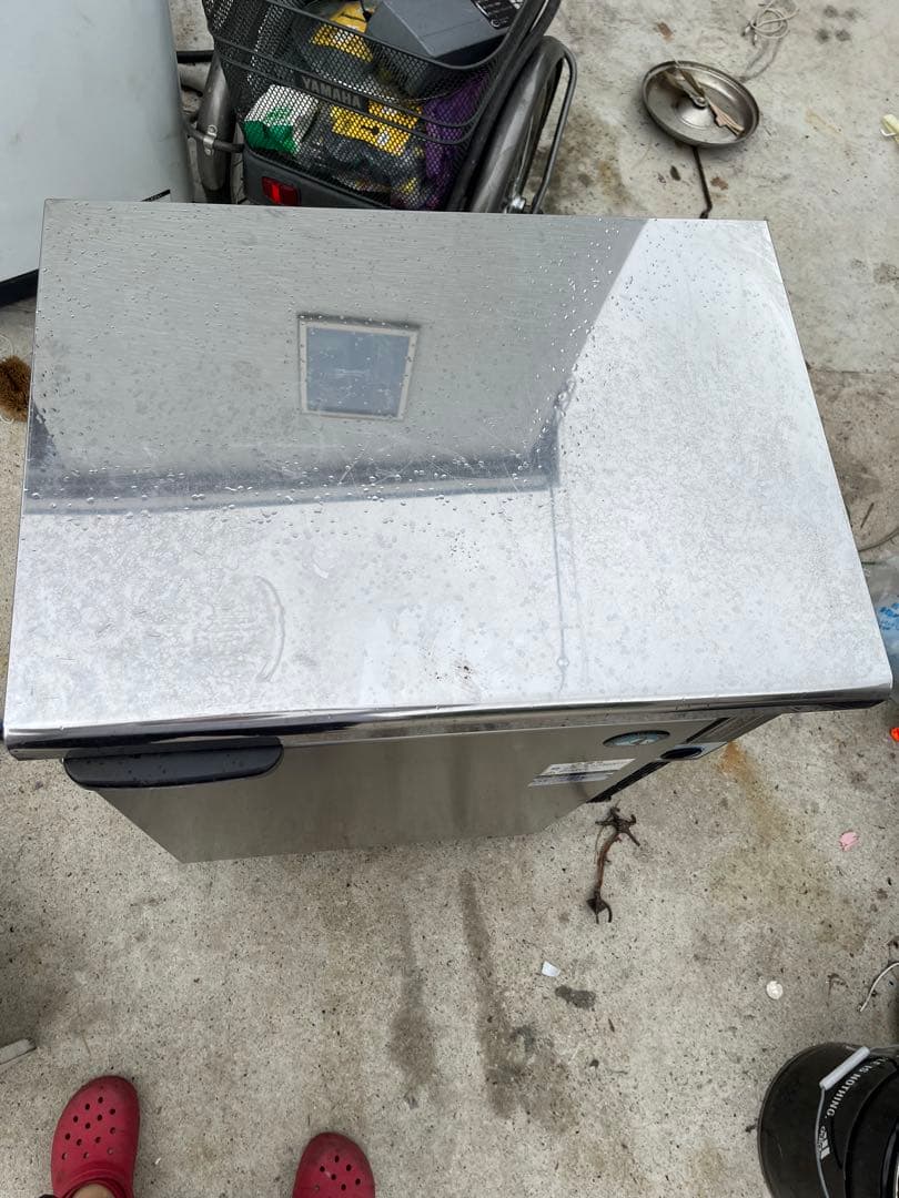 ホシザキ　テーブル形冷凍庫　FT-63PTC-R