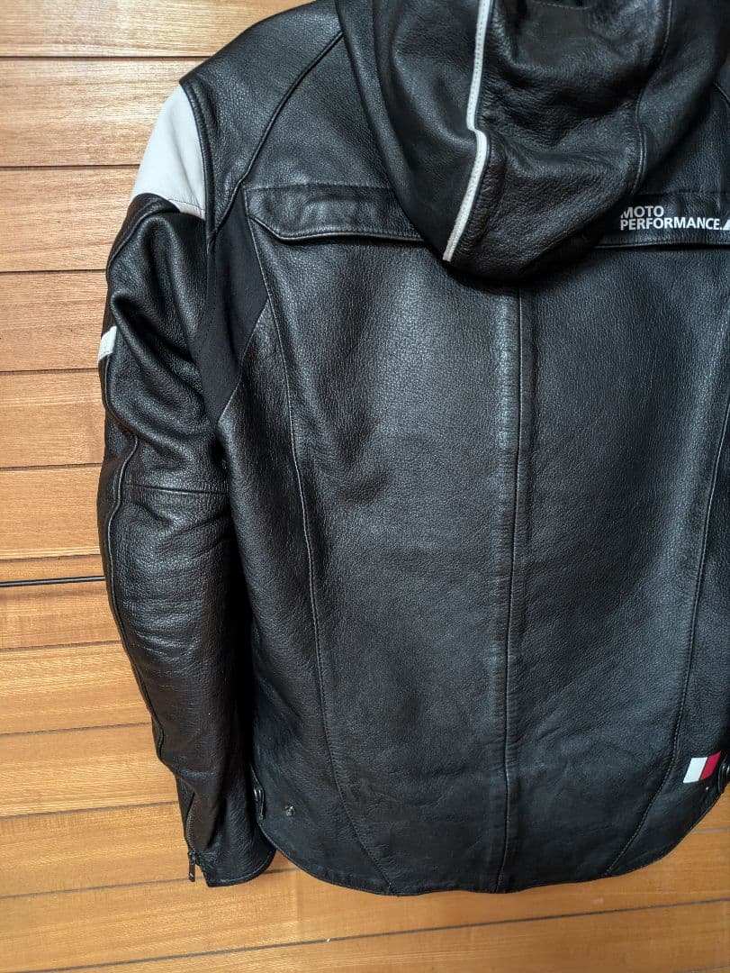 クシタニ　REGULATOR JACKET