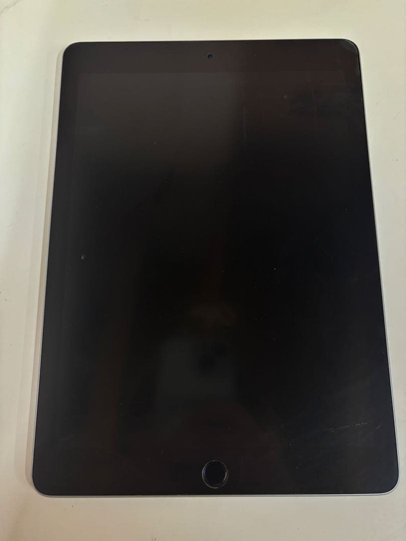 Apple iPad Pro 9.7 128gb シルバー Wi-Fi