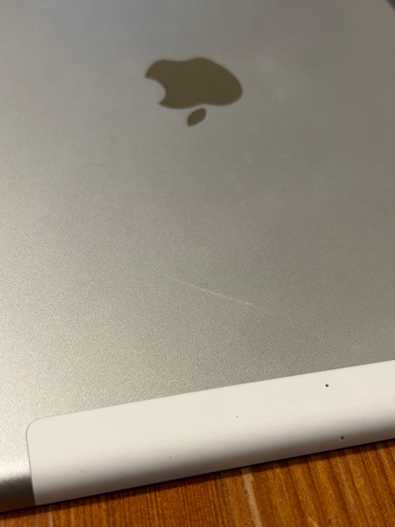 iPad 第9世代 SIMフリー 64GB シルバー