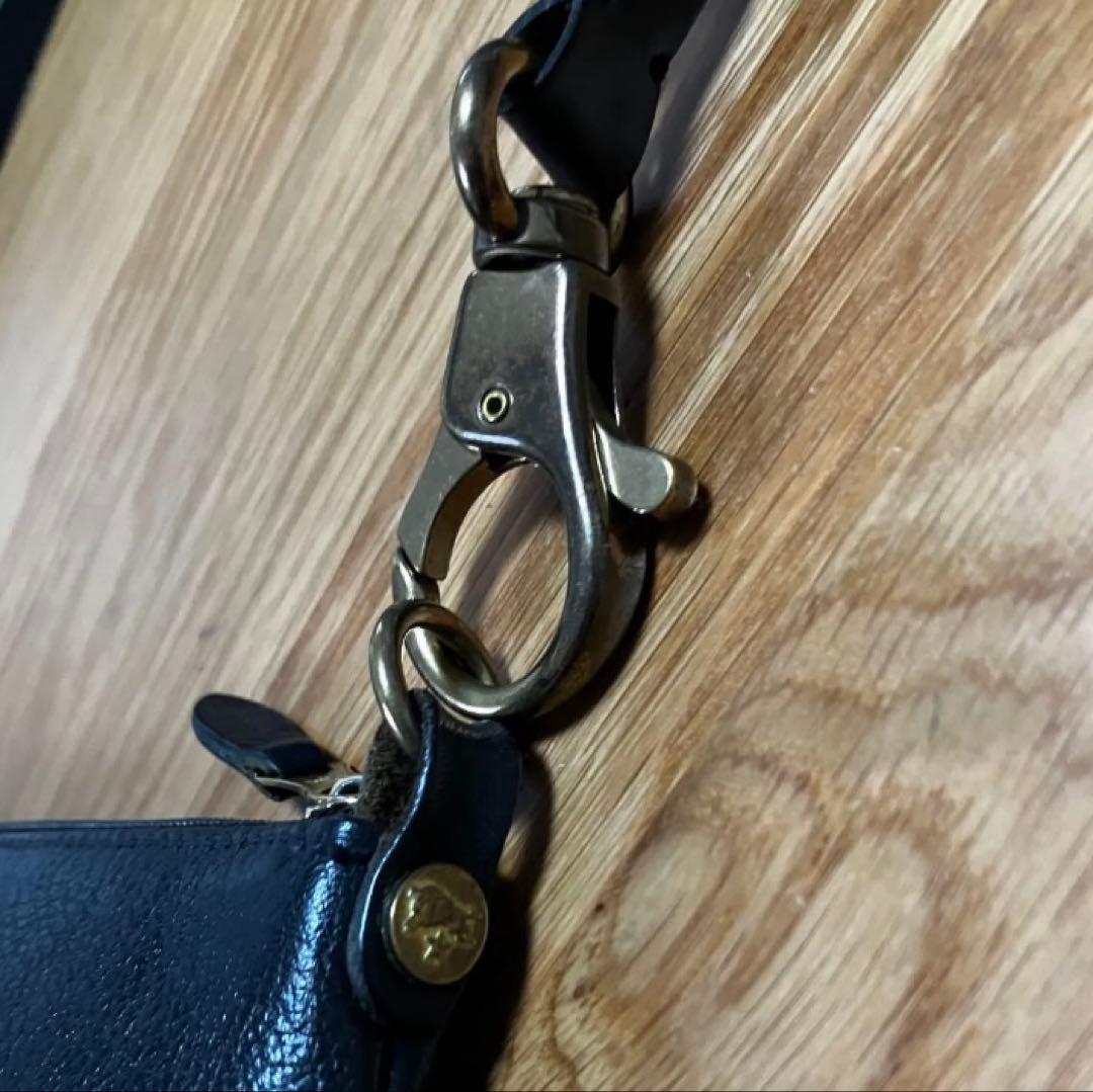 イルビゾンテ ショルダーバッグ 本革 レザー ブラック