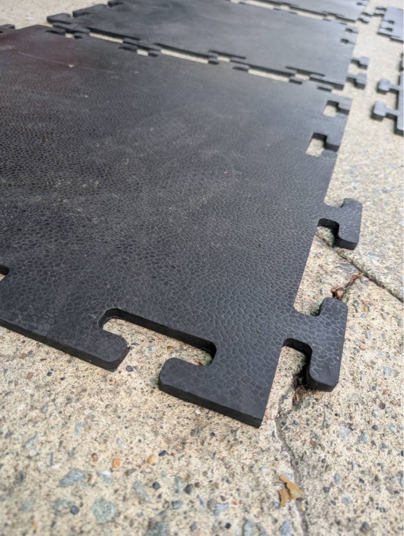 【リユース品】IVANKO イヴァンコ　ラバーマット　インターロック式マット