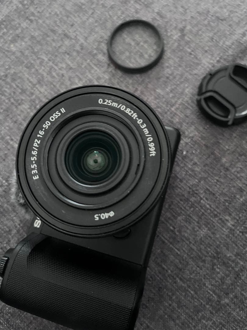 t*z様 美品(本体)ZV-E10 II 保証書付きレンズ3つ グリップ 防湿庫